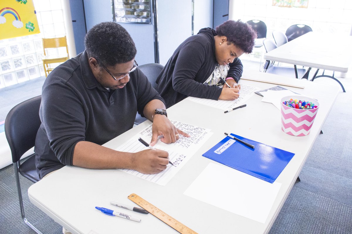 DaphneLibrary's tweet image. These pictures were taken at our Teen Calligraphy Workshop, held on Monday, March 9th! Keep tuned for future Teen &amp;amp; Young Adult events!