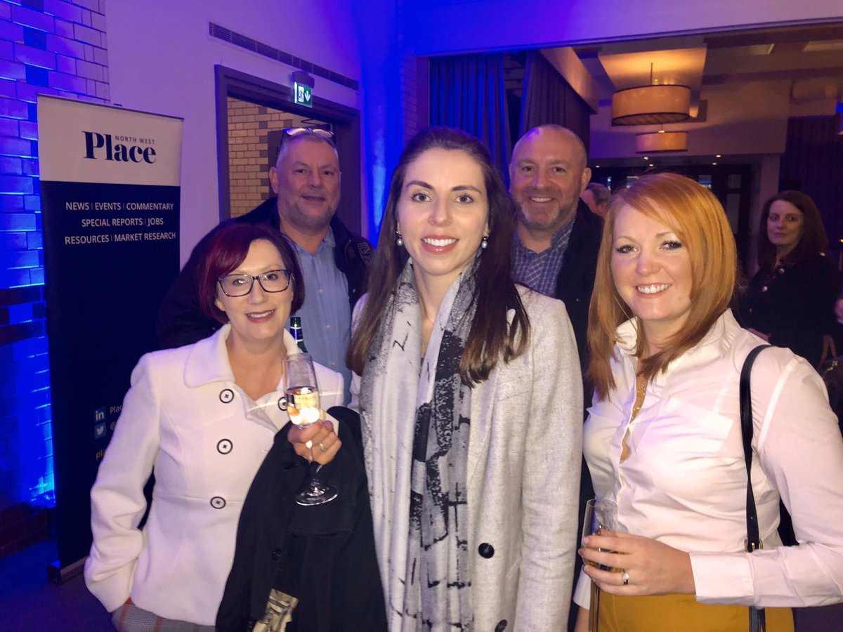 Mozer_Winning's tweet photo. The turnout for the Alternative MIPIM...just kidding...no one coughed in anyone’s face and it was all fine #networking #alternativemipim #placenw #manchester #winning @placenorthwest https://t.co/1xB2wvK6FM
