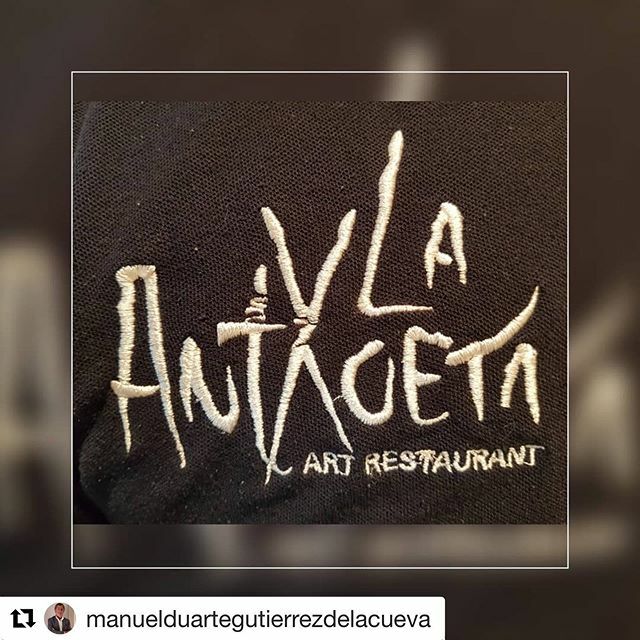 Gracias, muchas gracias siempre amigo!😘
#Repost @manuelduartegutierrezdelacueva with <a href="/get_repost/">Repost</a>
・・・
Excelente cocina a cargo de Pablo Ramon Caballero Larios en el Restaurante Antxoeta  del Soho de Málaga, cada plato a cual mejor. Enhorabuena!!!.… ift.tt/2Q1M2i3