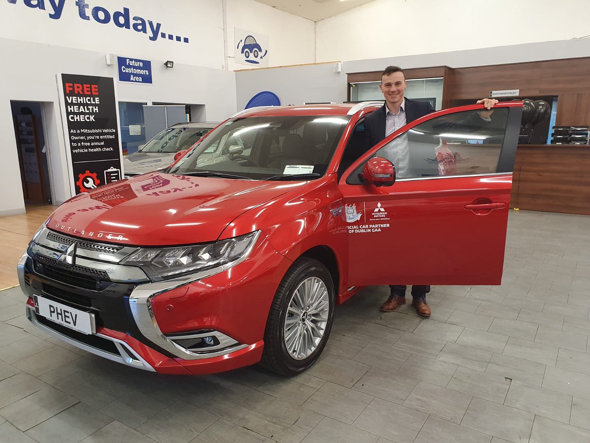 LiamRushe's tweet photo. Great to have Mitsubishi and the crew in @NearysLusk on board again this year. Best dealer in Dublin  💙👌 https://t.co/msBi9n05KG