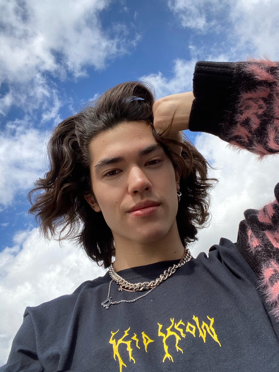 conangray's tweet photo. PLAYING JIMMY FALLON

MARCH 16TH ON @FallonTonight NBC

SEE Y’ALL ON THE TELEVISION 🖤 https://t.co/jMalOFGS9A