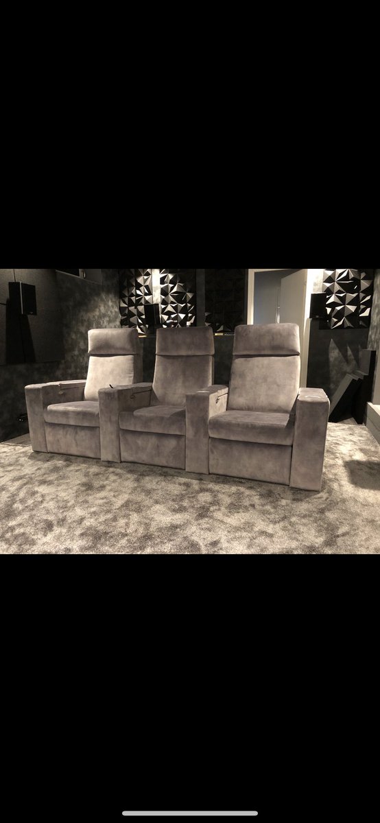 inevaCinema's tweet photo. We are always very happy if we receive some pictures from the clients saying how happy they are with there seats🥰🥰 #homecinema #hometheater #luxurylifestyle #makewowthestandard #interiordesign #cedia #handcraftedinholland https://t.co/jjRz0oDaUd