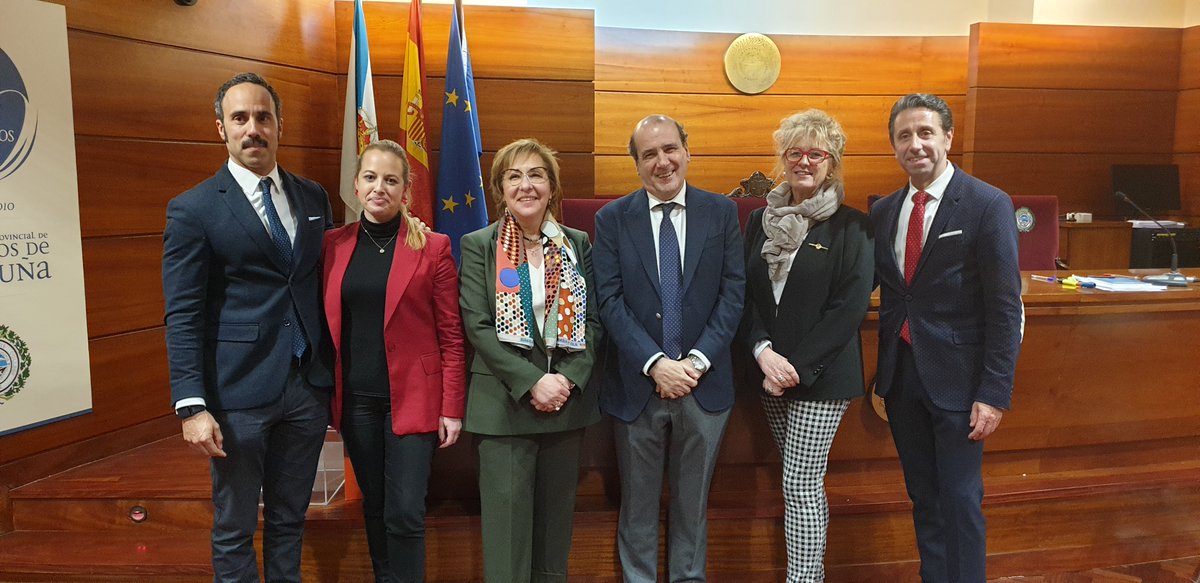 Augusto Pérez-Cepeda Vila reelegido Decano. Resultados:
Decano: Augusto Pérez-Cepeda Vila
Diputada 4ª: Beatriz Núñez Vázquez
Diputado 5º: José Luis Villar de la Riera
Diputado 6º: José Carlos Tomé Santiago
Tesorera: María del Pilar Cortizo Mella
Secretaria: María Luisa Tato Fouz
