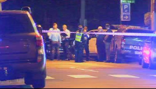 JamesBirdTEN's tweet photo. #BREAKING: Three people are dead and two injured after a horror killing spree across Melbourne last night. Crime scenes at Kew, Hawthorn and Jolimont Station @10NewsFirstMelb @10Daily https://t.co/DXWZeS3j86