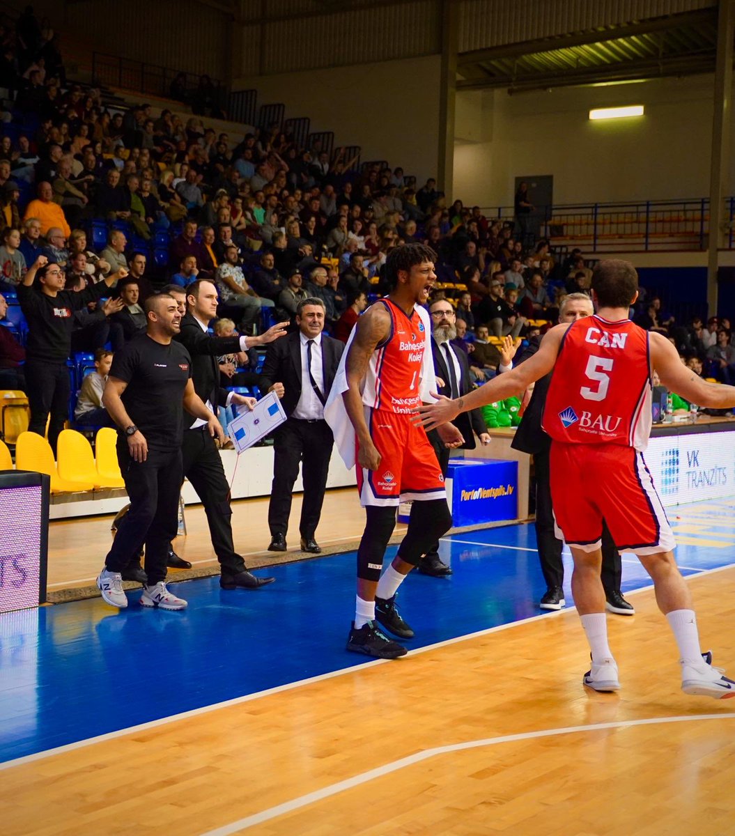 Tarihimizde ilk kez katıldığımız Fiba Europecup’da yarı finaldeyiz!!!
Tüm Bahçeşehir ailesine armağan olsun... <a href="/BKBasketbol/">Bahçeşehir Koleji Spor Kulübü</a>
