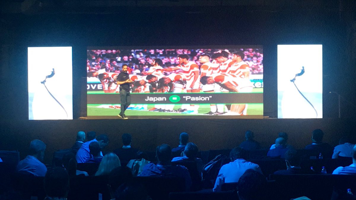 F5_latam's tweet photo. Continuamos con #F5DefianceAR, entendimos el porqué nos estamos desafiando continuamente, el concepto de “code to customer” y cómo desafiar los límites junto a F5.  #PartnerKickOff #DefyYourLimits #WebApp #DevOps https://t.co/m8J1cqggtd