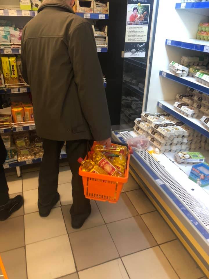 В местах наибольшего скопления пассажиров на вокзалах проводится дополнительная дезинфекция раз в час, - Криклий - Цензор.НЕТ 1002