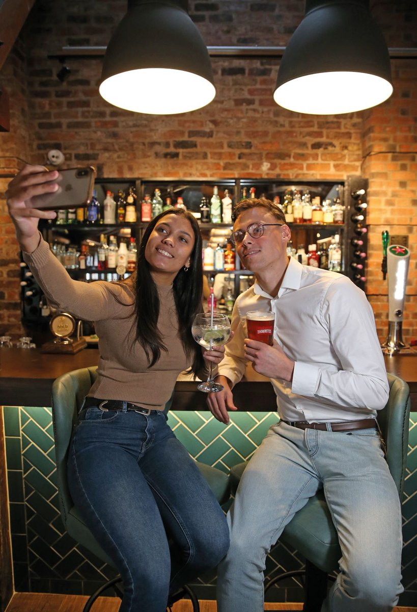 Middletons Hotel (@middletonsyork) on Twitter photo Is it really a night out if you don't let everyone know?
Modern day problems strike again! We're enjoying a gin and a pint of Thwaites' very own this evening... Is it really a night out if you don't let everyone know?
Modern day problems strike again! We're enjoying a gin and a pint of Thwaites' very own this evening...