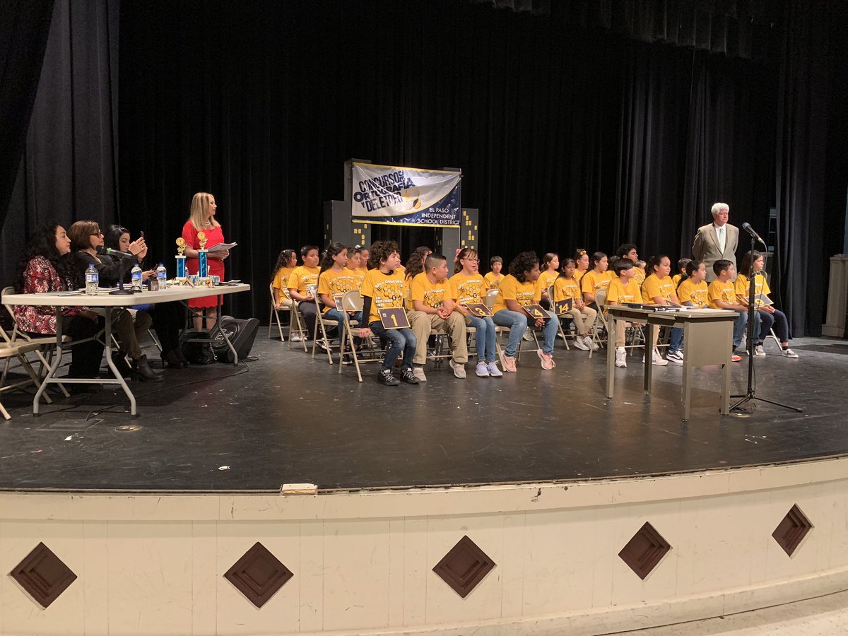 JesusGamez915's tweet photo. @ELPASO_ISD Concurso de Deletreo en Español underway! Campeones de EPISD compitiendo y demostrando sus talentos ortográficos! @EPISD_DualLang #ConnectingLaguagesDualLanguageDivision #deletreoespanol  #SpanishSpellingBee @MargaritaComp5 https://t.co/uJuUgfepjE