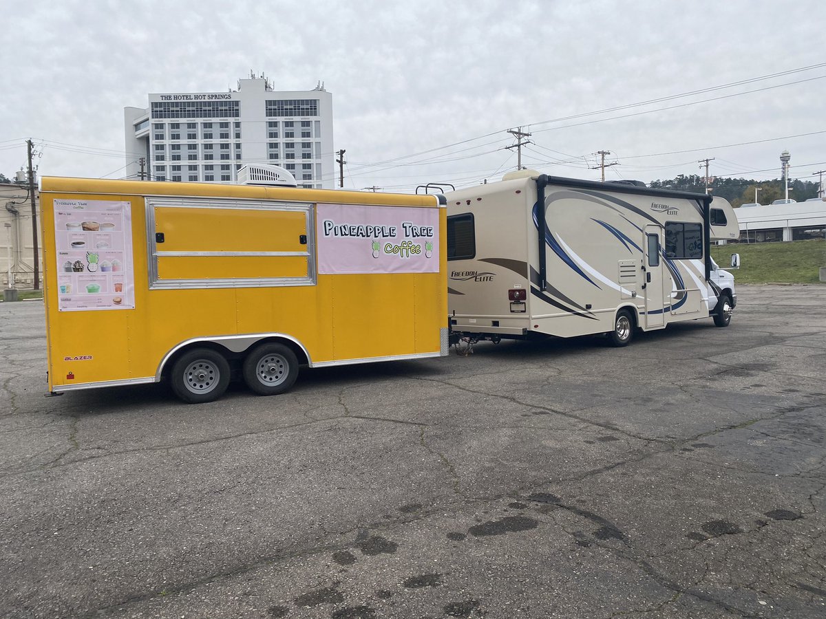 pineappletree0's tweet photo. Starting the 2020 summer fair tour with a quick trip to Hot Springs! Stay tuned ππ‘π’ #arkansas #texas #georgia #southcarolina #florida #fairtour #pineappletree π https://t.co/Uw2eaTp3AE