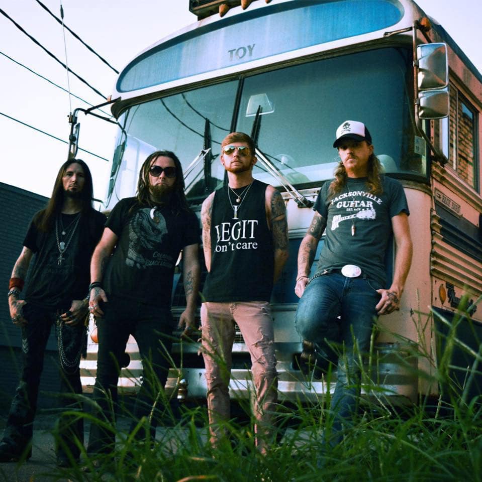 OldTraceRecords's tweet photo. @FramingTheRed will be back home this weekend for 2 shows... check out their tour dates!

"Whiskey and #Weed": https://t.co/GLibAYfgjq https://t.co/BOuNKia7Zd
