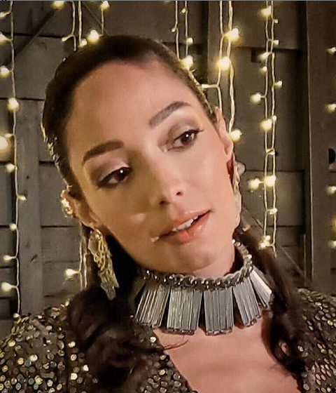 DovleyMusic's tweet photo. Dropping a few behind the scenes of “Ricochet”! Straight up ‘chillin’ in this shot. You can’t imagine how cold it was during filming but you know goddesses can survive any weather conditions. ✨❄️ #musicvideo #bts #behindthescenes

Watch "Ricochet" NOW: https://t.co/JaVBcu5URj https://t.co/QZO9NCkyF2