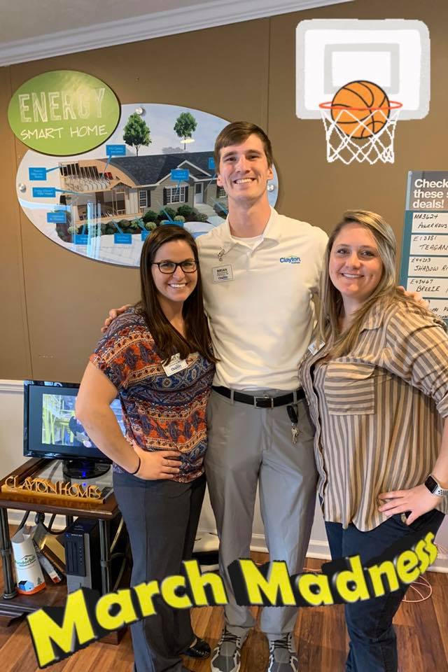 B95Country's tweet photo. The Welcome Home Savings Event is on now at Clayton Homes of Hattiesburg !!!  Save Save Save !!!   Stop by and talk to Ashley McCaffrey, Brian Blackshear or Krista Kirk for a fantstic deal on a new home today !!!! Tell them Greg Kelly from B95 sent you by.

#ClaytonHomes
#ad https://t.co/SdagLtjEq6