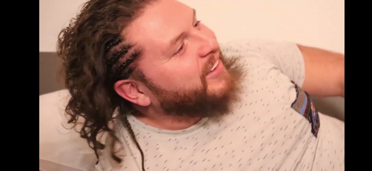 ARREHD1's tweet photo. Vad har hänt med kuben😂😂😂 https://t.co/o63KcMfzcD