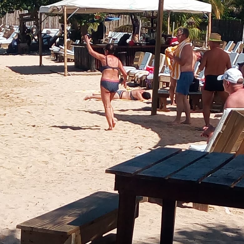 BambooBeachJam's tweet photo. Planning that special event?...No need to worry we have a very dynamic and creative team that can bring any dream to life here @ Bamboo Beach Club..!!! Call us at 876-975-5122 for info
#events
#weddings
#fundays
#vacationdestination 
#beach https://t.co/wwKTxfdGi5