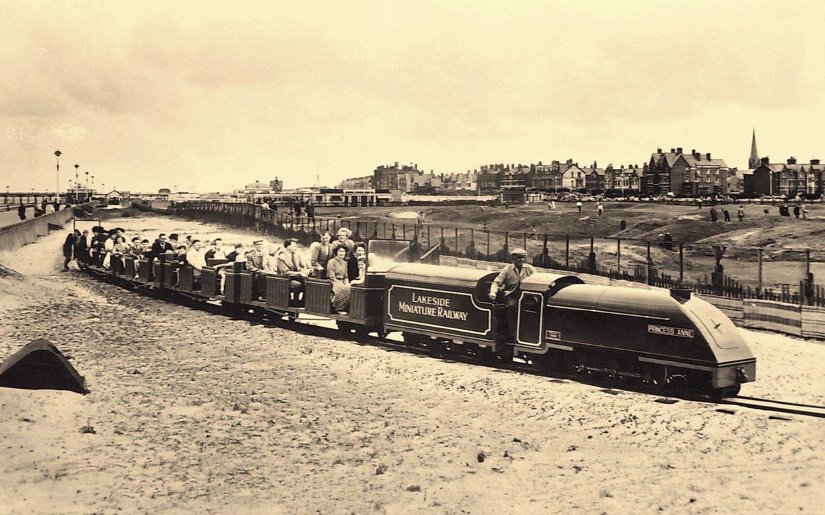StAnnesBeachHut's tweet photo. Miniature Train 🚂 and the old mini golf ⛳️
Not much changed 70years or so - #simplepleasures #stannesbeach #stannespromenade #traditional #victorian #seaside #familydestination https://t.co/nfPzetOl6o
