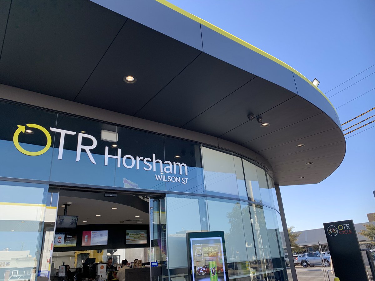 RomaldiPtyLtd's tweet photo. Yesterday we handed over OTR’s 3rd Victorian Store - OTR Horsham CBD, great to see investment in Victorian regional areas by a great South Australian Business.
#romaldi #romaldiconstructions #teamromaldi #builder #commercialconstruction #buildersofinsta #otr #otrhorsham #horsham https://t.co/s7y40qqqrl