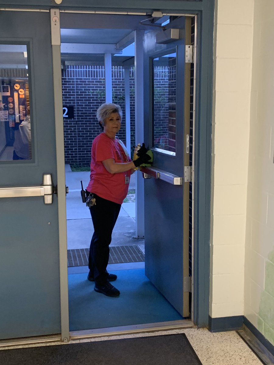 Caught in the act! Ms. Boot, Ms. Emma, and Ms. Pheba are doing an amazing job keeping our school sanitized and clean. We appreciate the extra effort they are putting in to protect our students and staff! 💛💙🦅 <a href="/OCSD1/">Okaloosa Schools</a> <a href="/mdchambers25/">Marcus Chambers- Superintendent of Schools</a> <a href="/bagboy801/">Tim Bryant</a>
