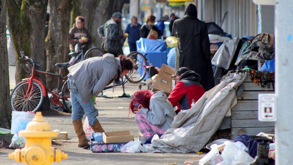texsaspost's tweet photo. Why homeless are especially at risk for coronavirus https://t.co/YSr30Wn71I https://t.co/eObHXeCF4f