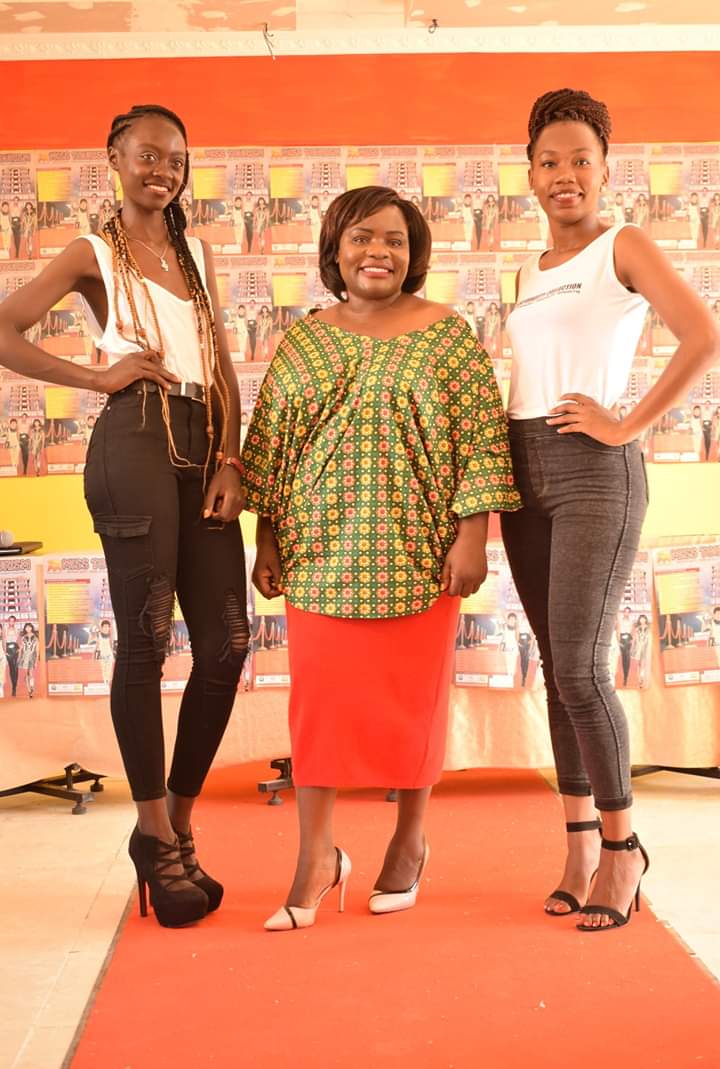 NambaleT's tweet photo. VOTE !!  VOTE !!  VOTE !!

MISS TOURISM (K) CROWN IS NAMBALE'S

Vote for Lorine Achieng (Brown) and Lenice Nabalayo (Chocolate)  for Miss Tourism Kenya - Busia County 2020/2021 Winners. 

Lines opening soon....Wabebe sio....Wabebe sio hio !!
@StandardKenya 
@Education40CG https://t.co/RUVHMehWcv