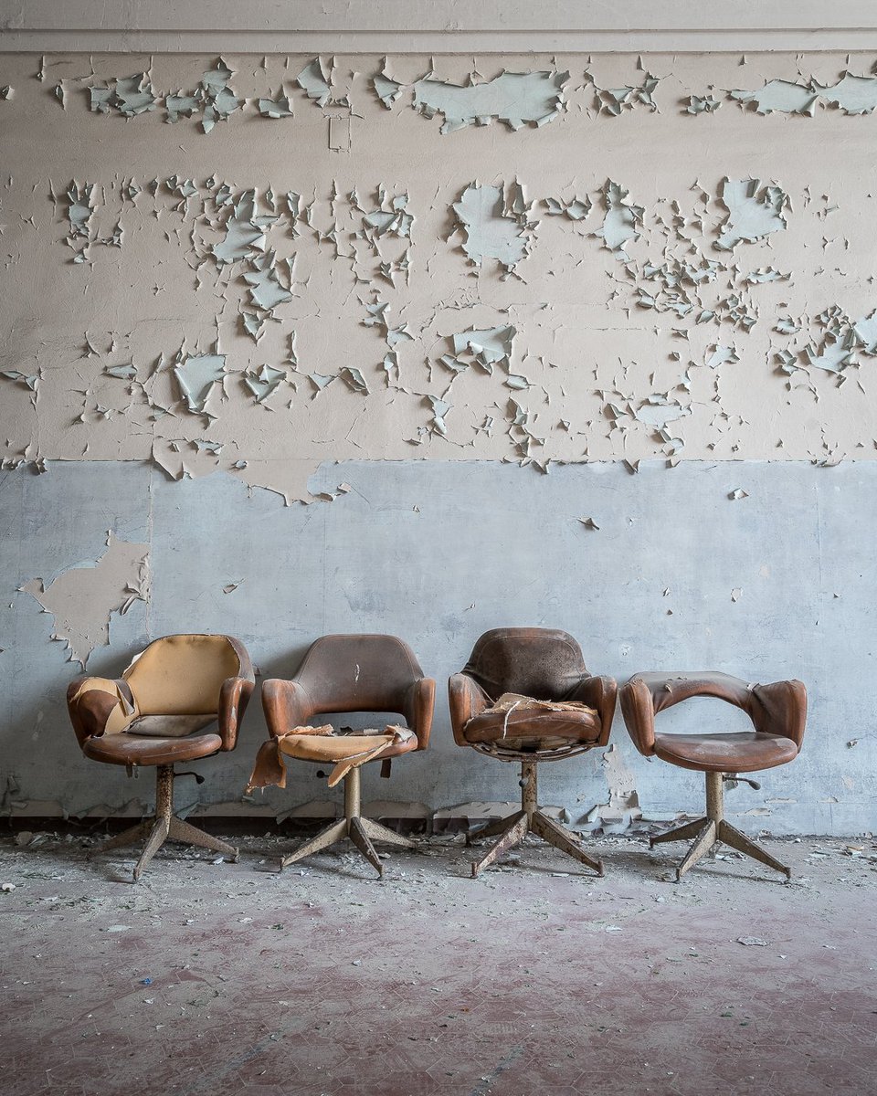 Abandoned Asylum
♡
♡
♡
wanderingsouls.ca
IG: @the_sparkler
TikTok: <a href="/the_sparkler_/">Sparkles✨️</a>
♡
♡
♡
#abandoned #abandonedplaces #urbex #urbanexploration #explore #decay #photography #photooftheday #picoftheday #fineart @worldabandoned <a href="/abandonedspaces/">Abandoned Places</a> <a href="/urbexa_com/">URBEXA 🌐</a> <a href="/urbexers/">⛔ Urbexers.Club</a>