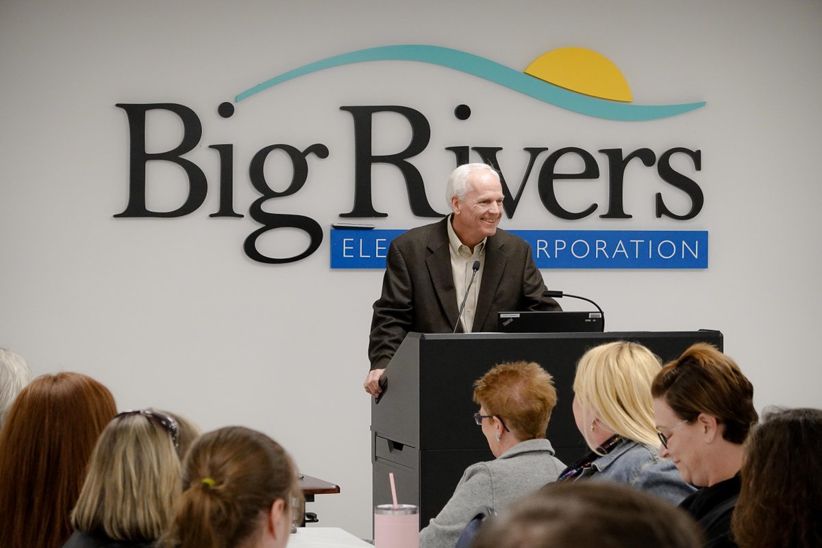 BRElectricCorp's tweet photo. Today makes 50! HQ employees were honored today with their 6th @KYLaborSec Governor's Safety and Health Award for completing 1,750,000 hours without a lost-time accident or illness. That brings the total for all Big Rivers locations to 50 awards since 1996. #safety #worksafe https://t.co/uJvXZHwgEw