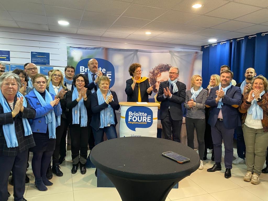 BrigitteFoure's tweet photo. Voir ou revoir le discours d’avant premier tour de #BrigitteFouré2020, diffusé en Facebook Live suite à l’annulation de notre Grand meeting de campagne en raison des prescriptions sanitaires lié au risque d’épidémie coronavirus 
➡️ https://t.co/lkRXK3o9Ea
#Amiens #AmiensEnsemble https://t.co/Cai7ktrPvu