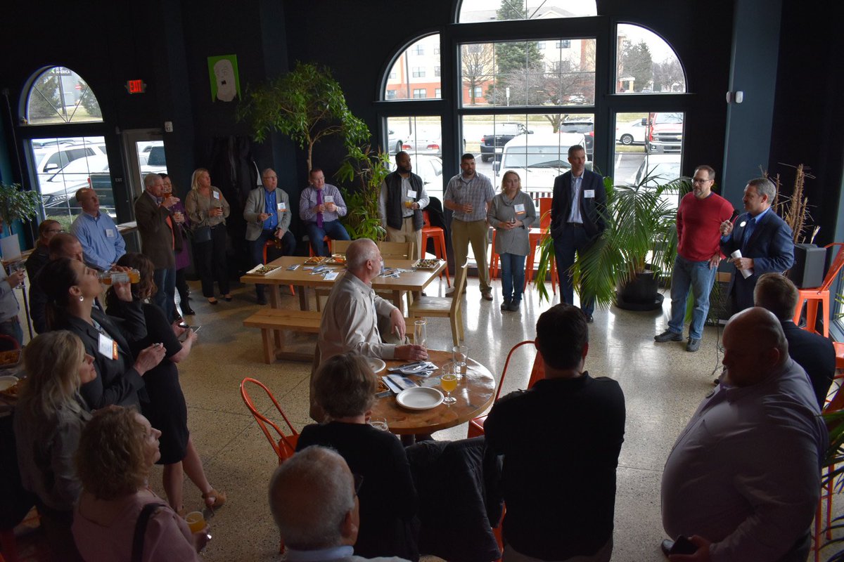 LoriBirman's tweet photo. Thank you Consumers Credit Union for sponsoring the Kent Region Owner2Owner events!  ⁦@ConsumersCU⁩ @SBAM⁩ #Owner2Owner https://t.co/VA3ptrnwNG