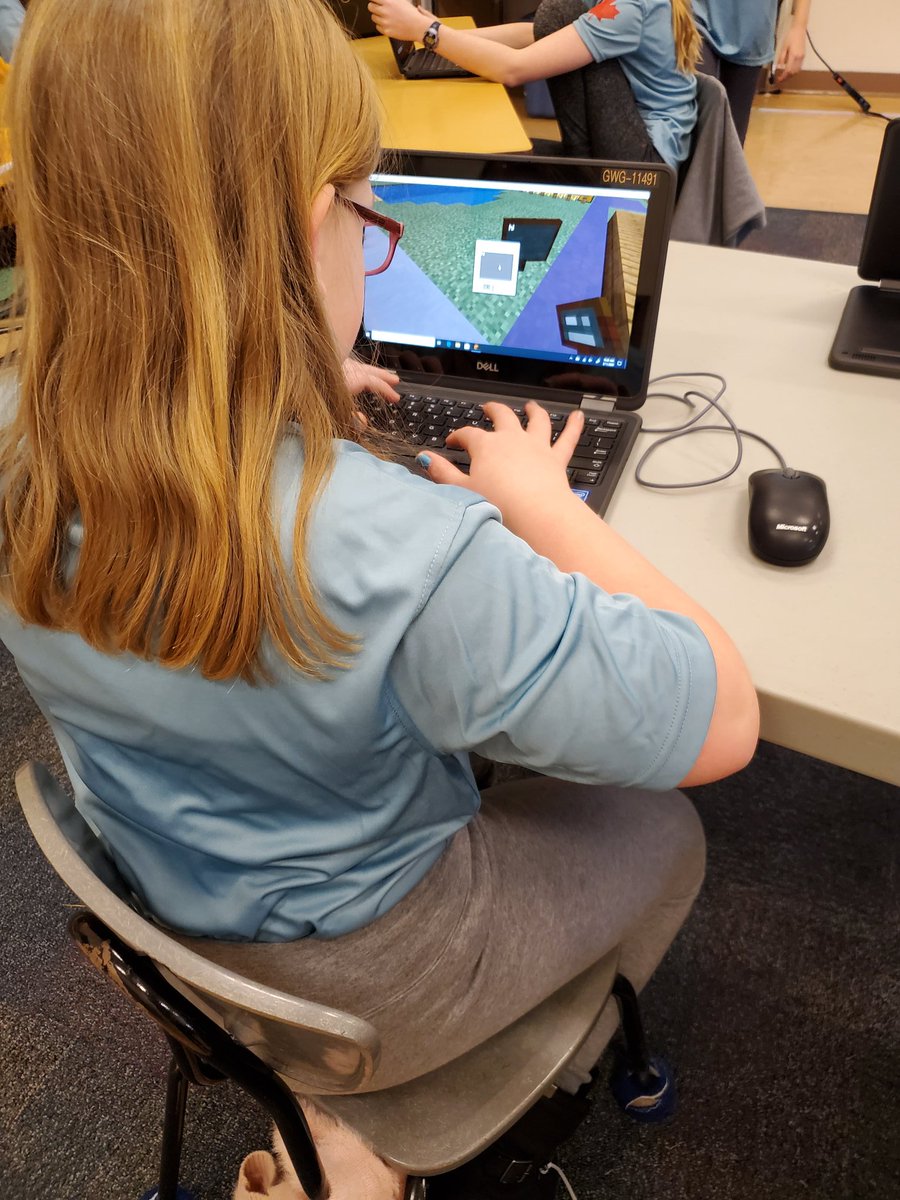 Empowering girls with #girlswhogame and learning about collaboration and problem solving <a href="/Uplands67/">Uplands Elementary</a> <a href="/toneatto/">Anita Toneatto</a> <a href="/brendasherry/">brenda💕💞</a>