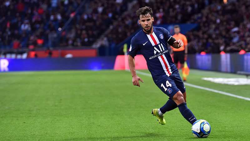 BUUUUUUUUUUUUUUUUUUUUUUT DE JUAN BERNAT !!!!!!!!!!!!!!!!!! 2-0 ! #PSG #PSGBVB