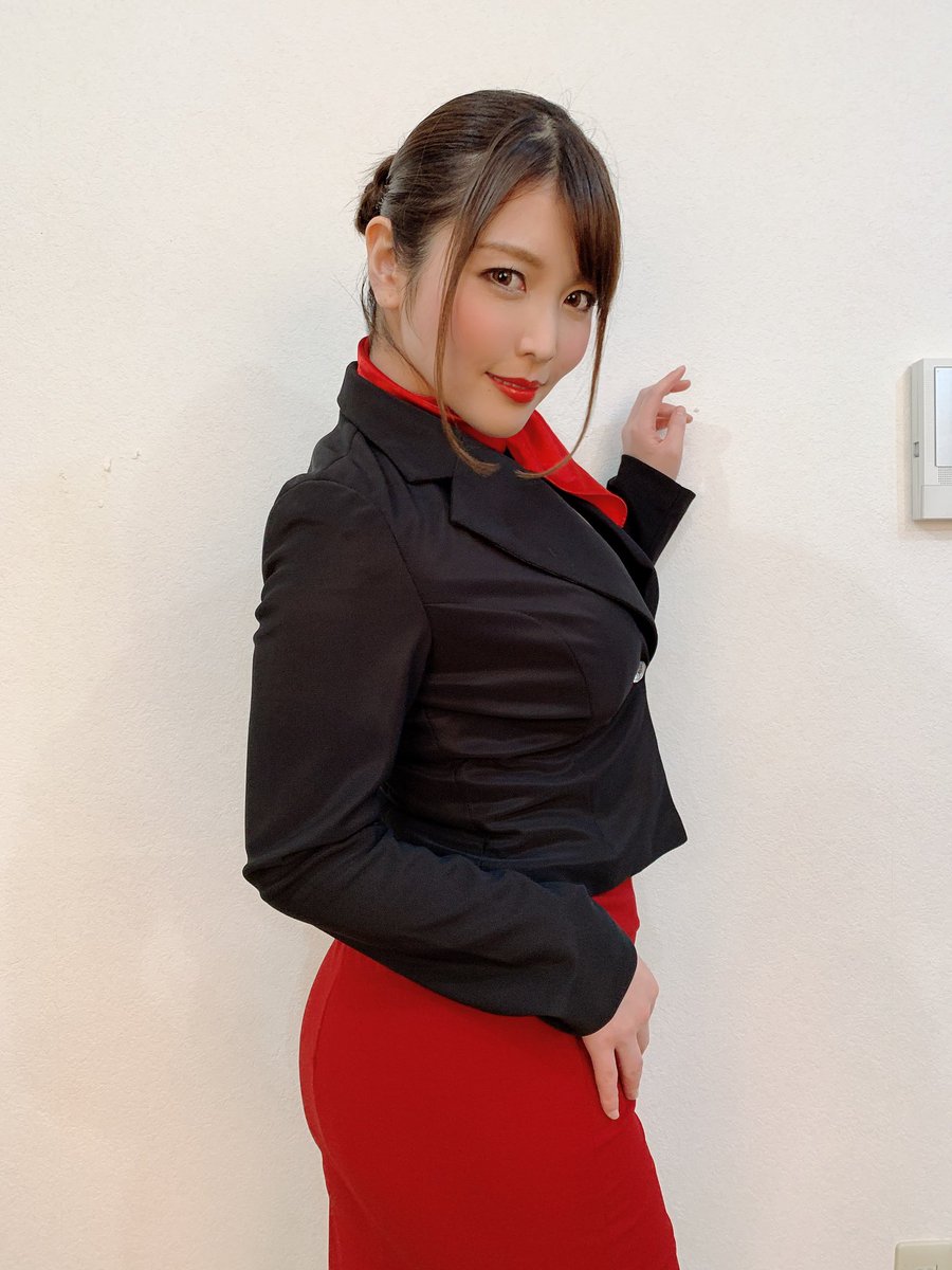 新村あかり 新村あかり