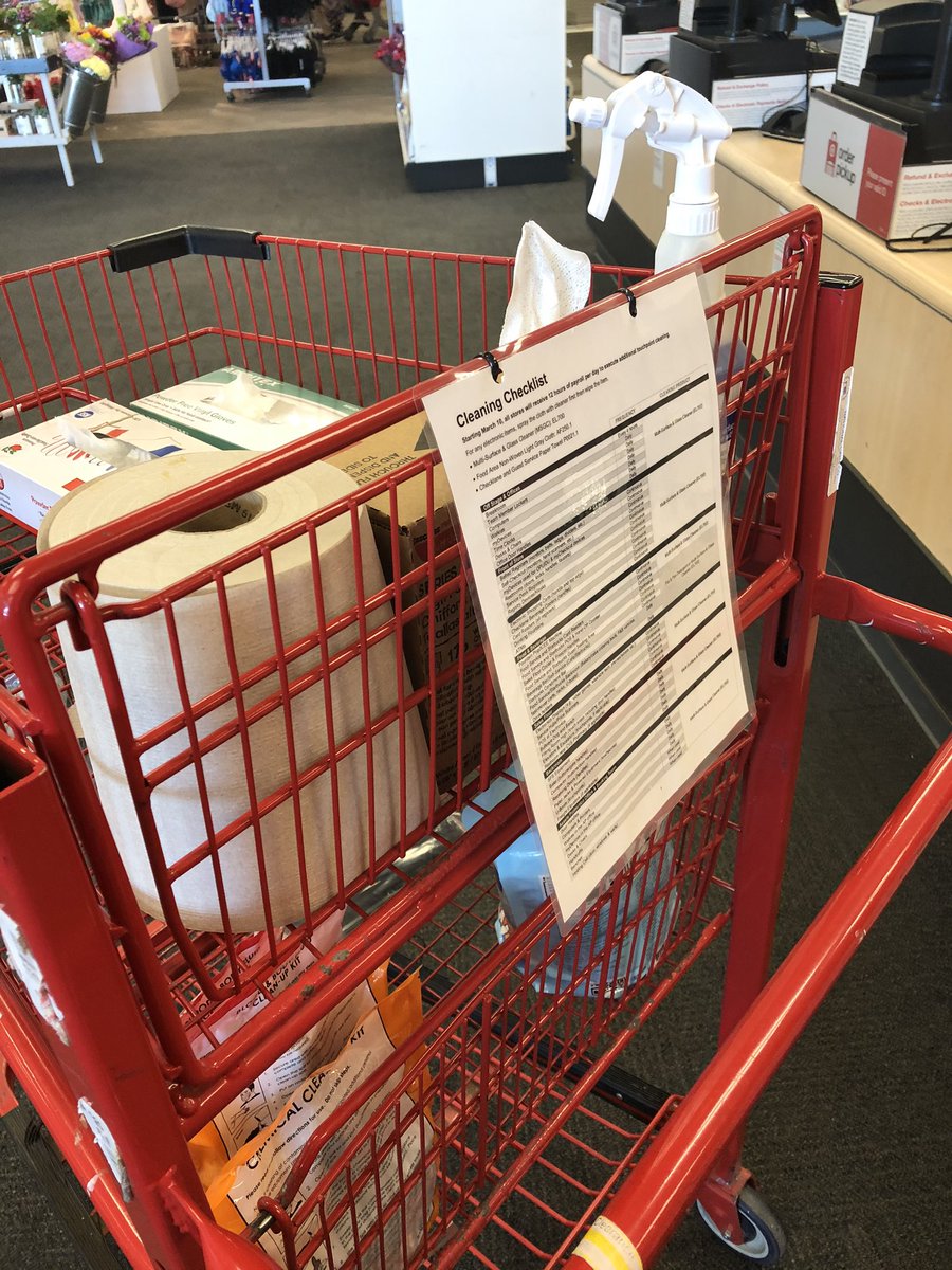 AmberEnglish64's tweet photo. Shoutout to Attalee, one of our TM’s keeping Rocklin clean and healthy! #2604 #killinit #gogirl https://t.co/sOIA4sVFed