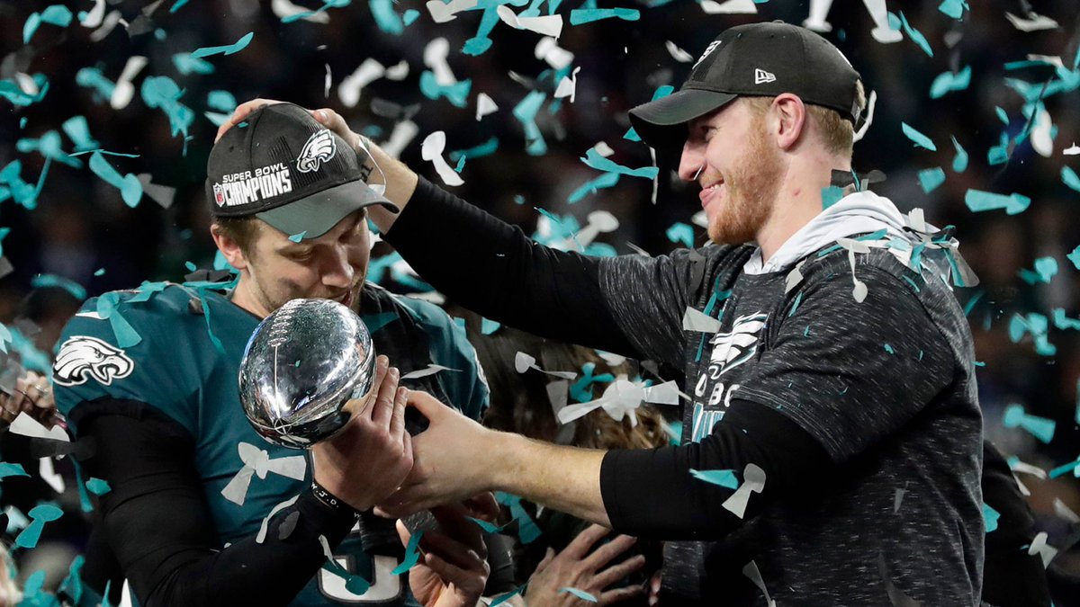 PhilaFanCentral's tweet image. We should’ve known when these things happened that the end of the world was near