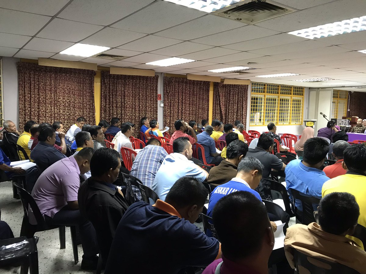 Mesyuarat Agung Kelab Sukan dan Kebajikan Kerja Raya Larut Matang &amp; Selama,Taiping Kali-26 yang berlangsung di Dewan Tulip JKR LMS <a href="/satarm_satar/">abdul satar muhammad</a> <a href="/JKRPERAK/">JKR PERAK</a> <a href="/Roslan_AGhani/">Roslan Abd Ghani</a>