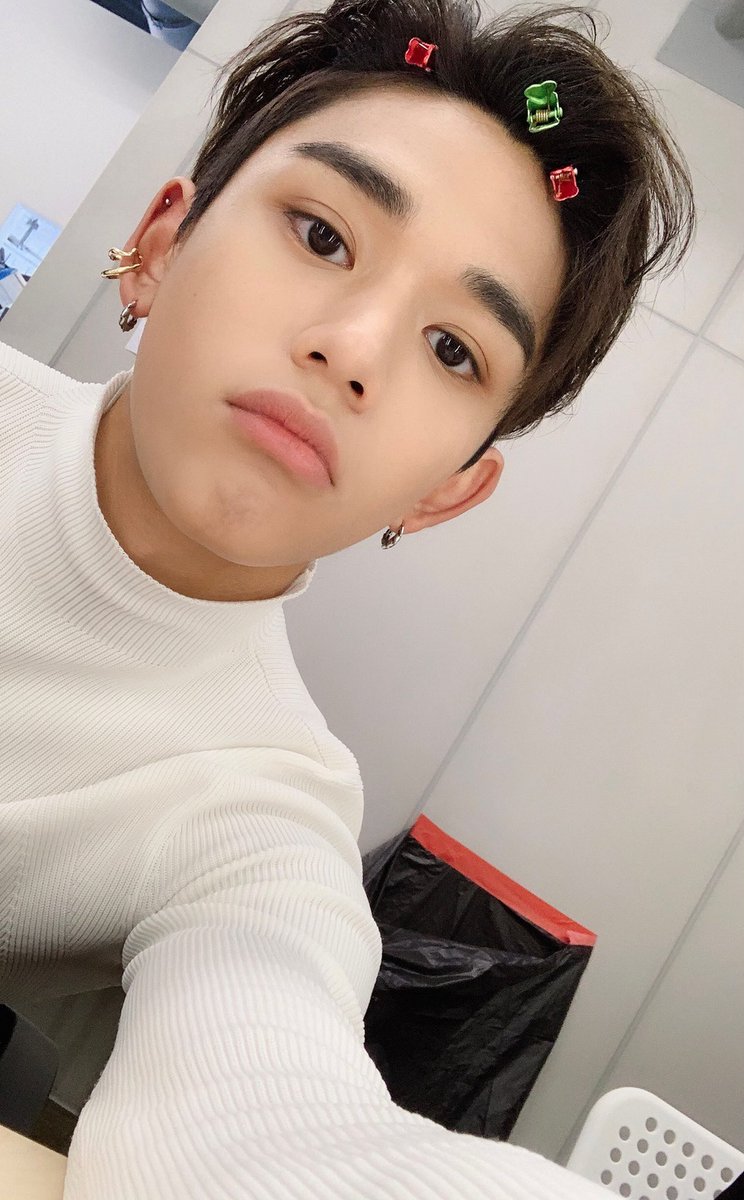 10SION_official's tweet photo. [#루카스] 나는 당신이 우리의 데뷔에 흥분하기를 바랍니다 😃 처음 무대에서 you겠습니다✌🏻

#10TION #SEMPITERNAL https://t.co/ugWAG92aTi