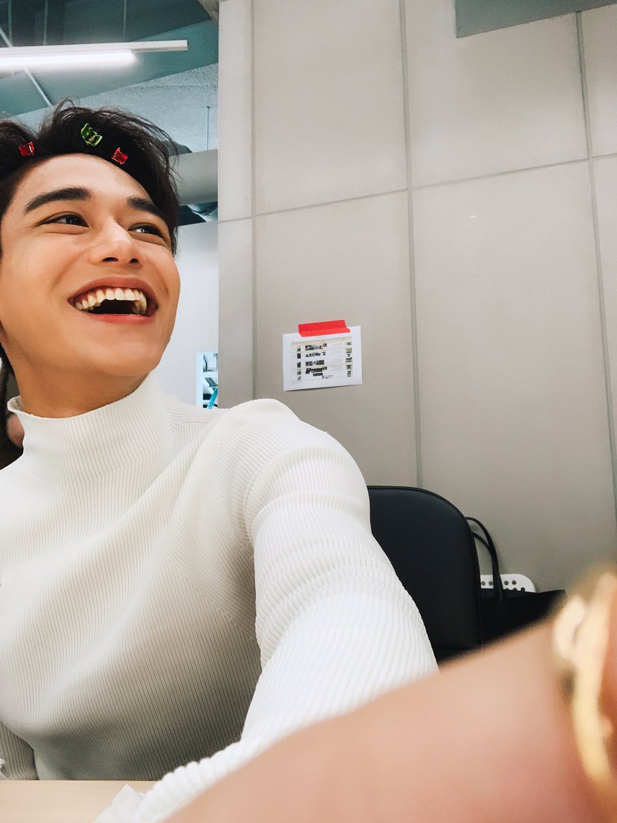10SION_official's tweet photo. [#루카스] 나는 당신이 우리의 데뷔에 흥분하기를 바랍니다 😃 처음 무대에서 you겠습니다✌🏻

#10TION #SEMPITERNAL https://t.co/ugWAG92aTi