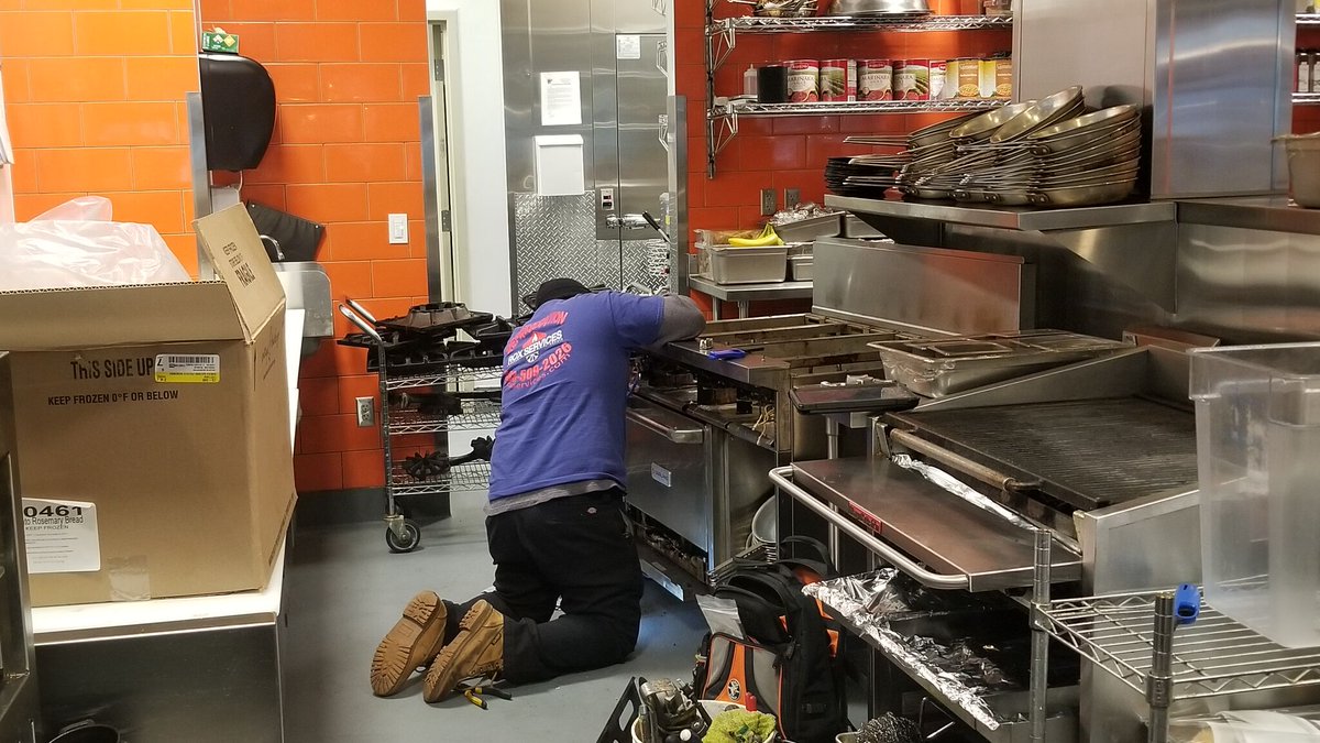 RoxServices's tweet photo. Commercial Kitchen in Portland Oregon with unique designs and quality installation services. https://t.co/7eJUD1LL9k
#kitchen #commercial #commercialkitchen #kitcheninstallation #kitchenrepair #kitchenequipment #appliance #appliance_repairman #appliancerepair https://t.co/38vopohblp