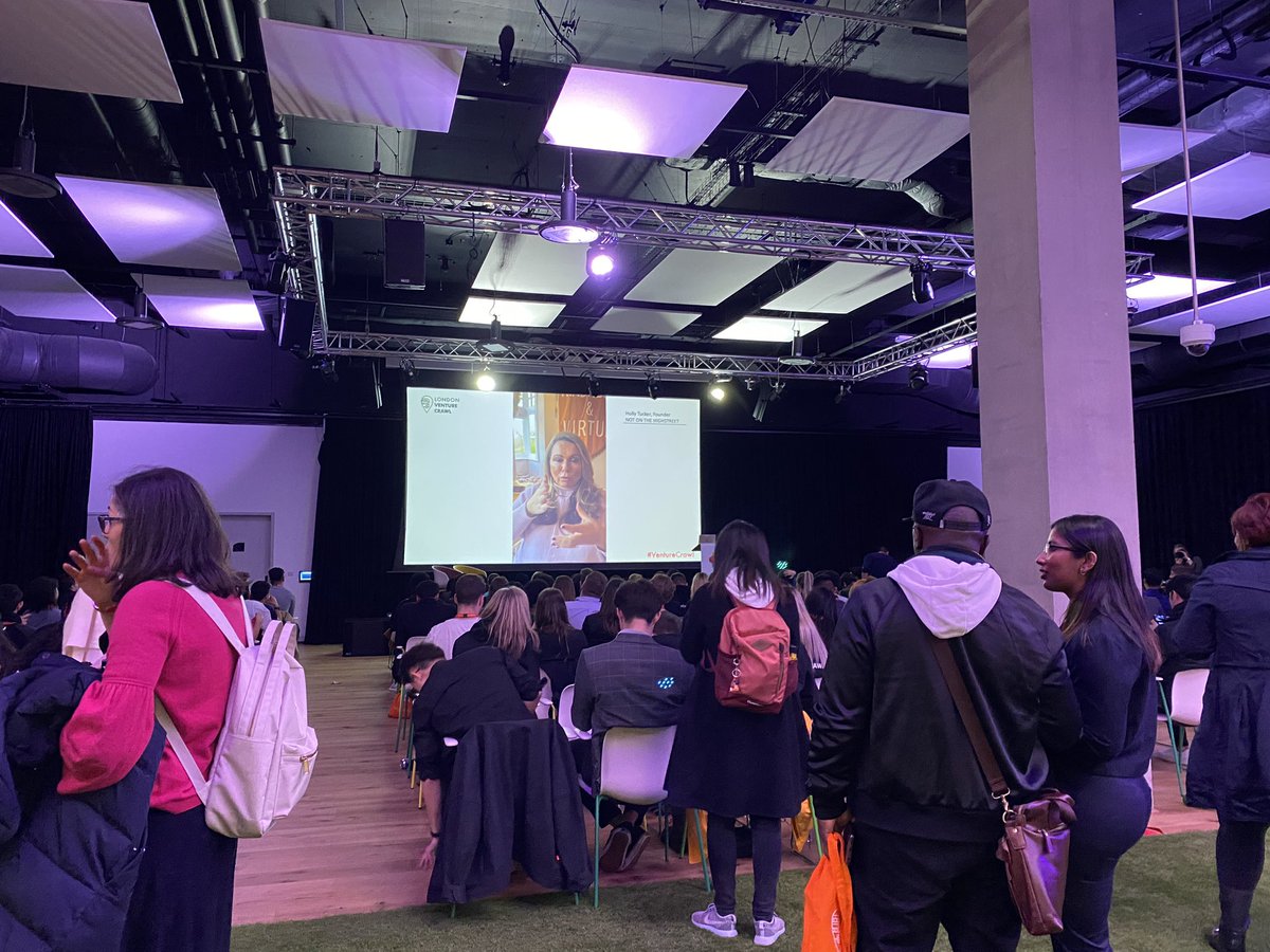 YENOLDHAM's tweet photo. And our final stop for #VentureCrawl #london at @Plexalcity. Amazing experience and a fantastic insight into what it takes to be an entrepreneur. Thank you @UniWestminster and @CEC_UoW for this incredible experience. https://t.co/9wvKYZCQhq