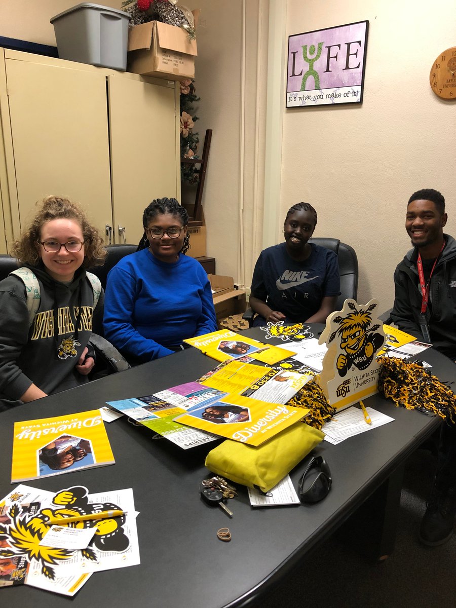 GoShocksMO's tweet image. Great visits today at William Chrisman HS and Liberty North HS.  Lots of Shocker excitement from seniors ready to start fall on campus and juniors ready to visit campus soon and apply in July! @wheatweet @GoShocksMO @WC_Counselors @WCHSadviser @LNcounseling @LibertyNorthNHS