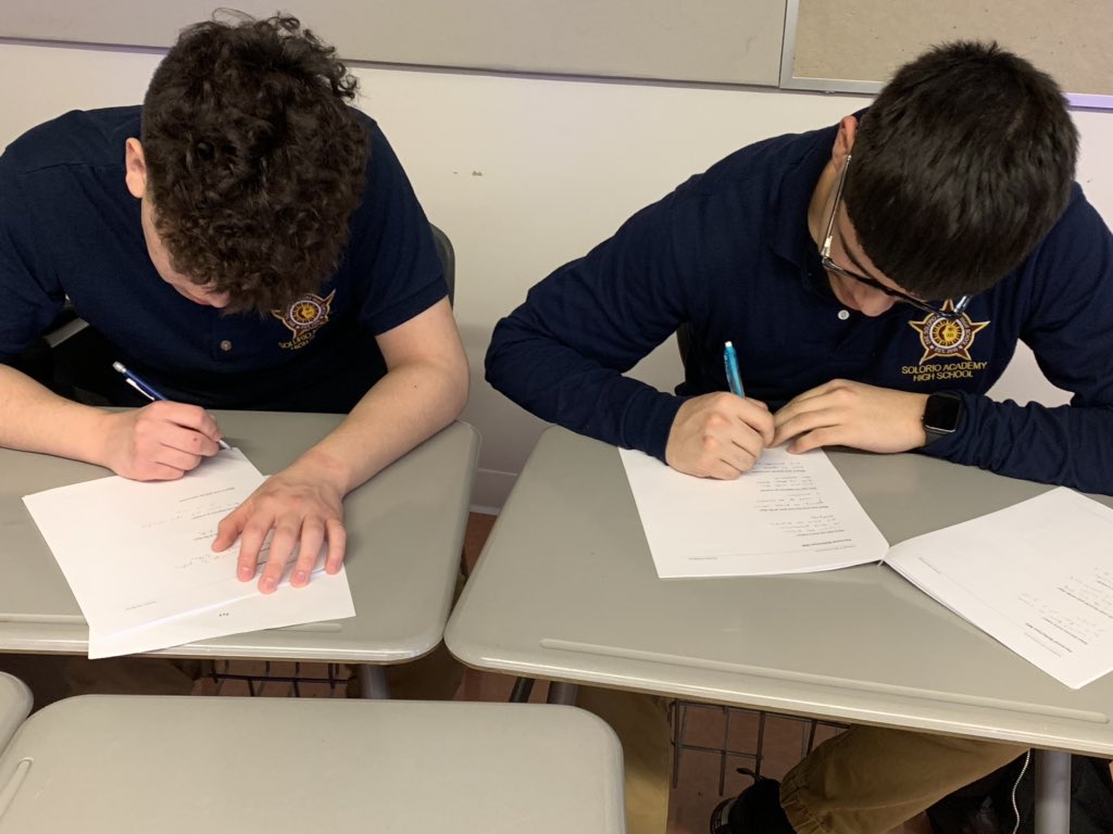 AsmSolorio's tweet photo. Chicago Fire Ambassador went from inside working on modules to outside learning how to coach through playing⚽️ https://t.co/lnbllnROmo