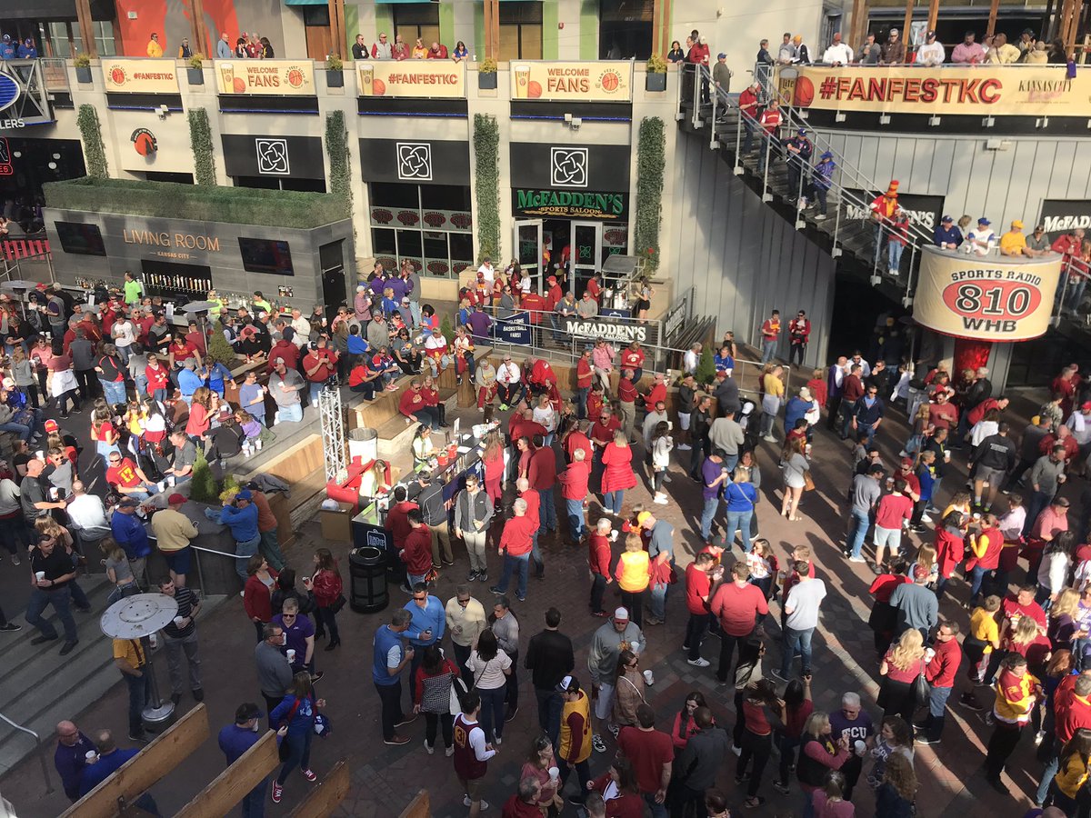 DaveDMarko's tweet photo. Wallet Hub today ranked KC 252nd NCAA basketball city and 9th worst big city for college basketball. I’d disagree #FanfestKC This is what we will be missing at #NCAATournament https://t.co/ZzfMNP7WzC
