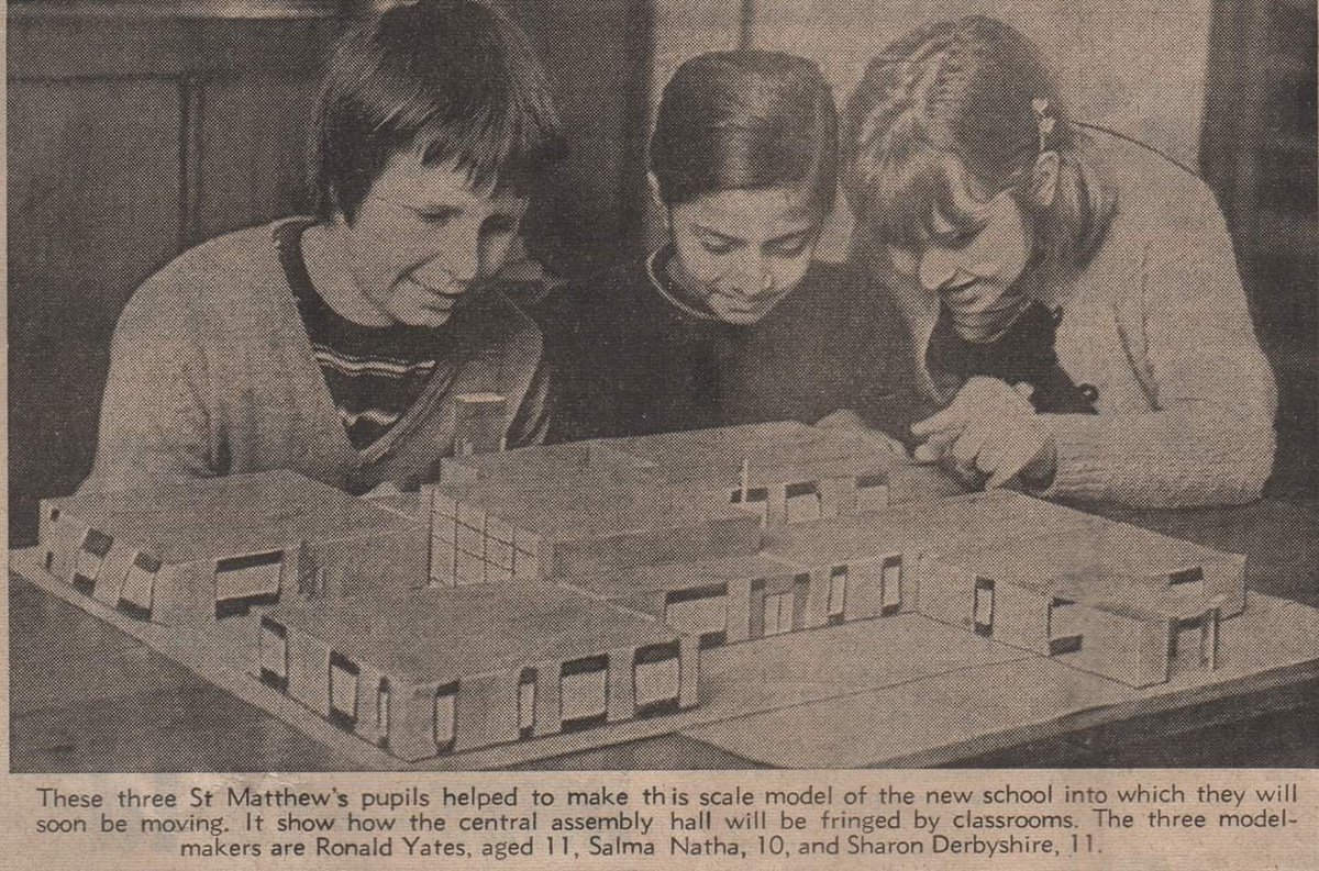 BoltonAsianMigr's tweet photo. St Mathews Bolton.
1971 https://t.co/DcfjK9rzsx
