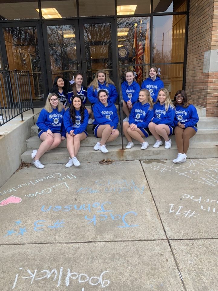 DHSHockeyCheer's tweet photo. Let’s go! @Duchesne_Hockey #WickBound https://t.co/BCtnn9pkX2
