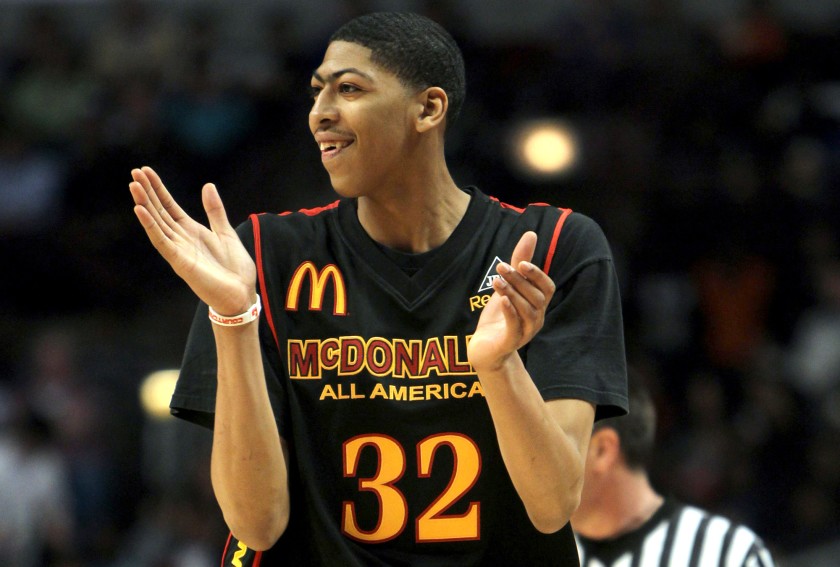 Happy Birthday Anthony Davis!

Throw down a McDonald s All American! 