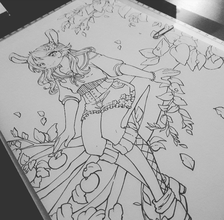 pattifarbenfroh's tweet photo. Ich muss sagen, es ist schon ziemlich lange her, dass ich so lange an Outlines saß 😅
#WIP #WorkinProgress #Outlines #Copic #mangaart #CodeFire https://t.co/rQHdv9yvQm