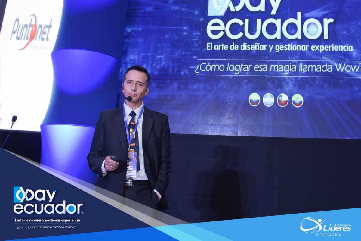 corp_lideres's tweet photo. 📌Diego Hinojosa, psicólogo y experto en Coach Transformacional y de esencia🧐🤓destacó la relevancia de centrar la cultura en el cliente y el uso de una metodología para este cambio que permita medir los avances.

Síguenos y entérate de lo que se habla en el #CxDayEcuador
#CXDay https://t.co/JcIWKQGOtw