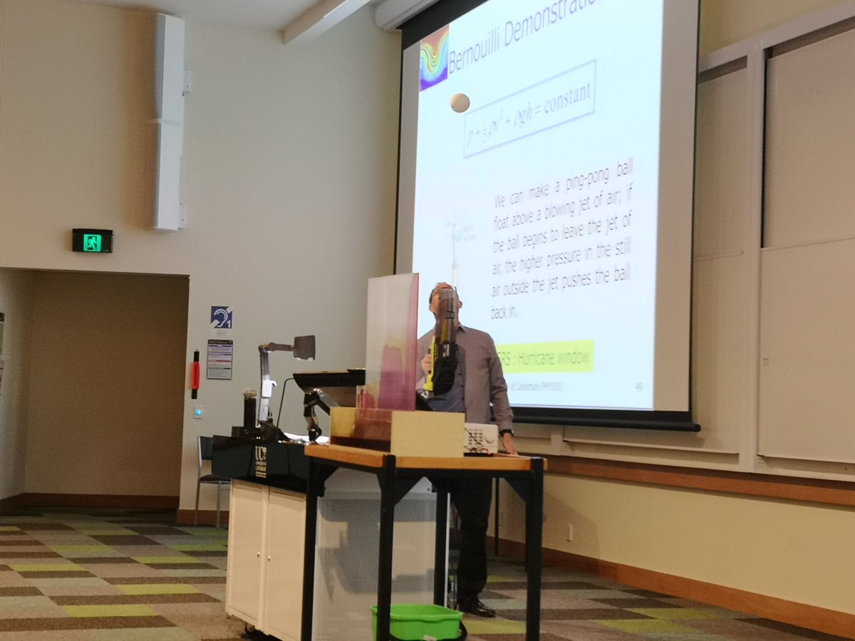 AdrianMcNZ's tweet photo. Photo 4 and (3 again): Using the leaf blower is way easier than using a piece of paper and your own lungs to explain Bernoulli's equation in your second lecture. Blowing over the paper makes it rise because of Bernoulli's principle. https://t.co/gbij36Vc7z