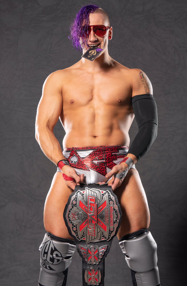 The_Ace_Austin's tweet photo. Now at 23 I will be your youngest @IMPACTWRESTLING world champion of all time.
You don’t have to believe me when I tell you. But you will believe me when I show you.
📸: @Beezzzzy
#XXXDIVISION #AceDivision #OneTrueAce #AcesUp #WorldChampion #GrindAndShine #PurePoetry https://t.co/2SfXOrkjVe