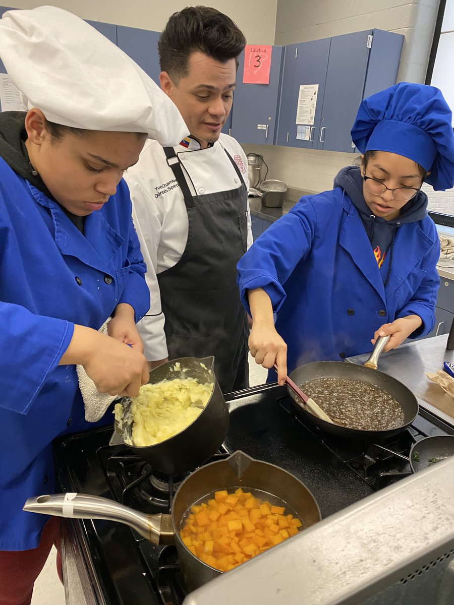 Sabrina Benjamin tweet media