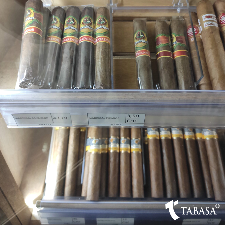 tabasamx's tweet photo. Directo de 🇲🇽 para Suiza 🇨🇭

#TABASA con presencia internacional✈️ se caracteriza como distribuidora de puros y accesorios para el fumador de la más alta calidad al rededor del 🌏

👉 Conoce más acerca de nosotros en: https://t.co/9MqDBSKC0V https://t.co/bZ2TrMLcQQ